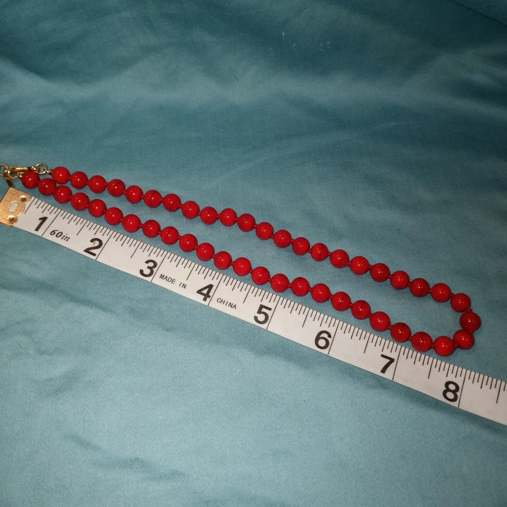 Monet vintage necklace